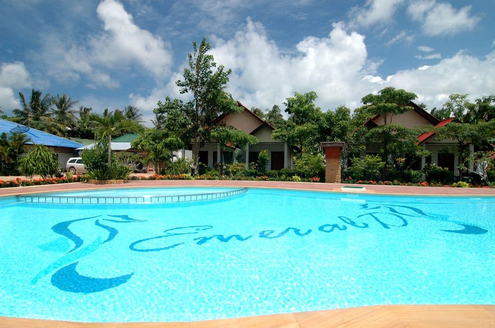 Lanta Emerald Bungalow