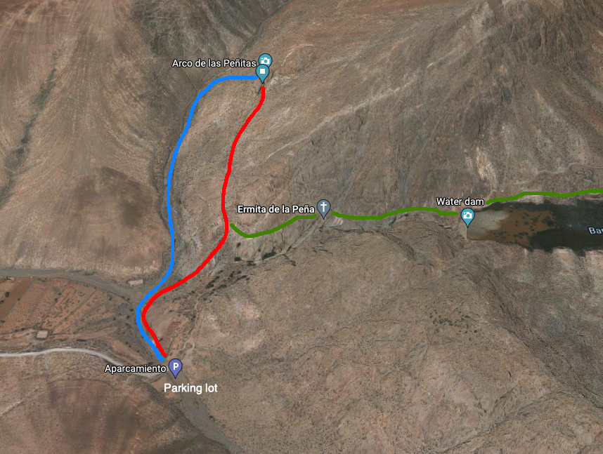 Hiking routes to Arco de las Penitas in Fuerteventura