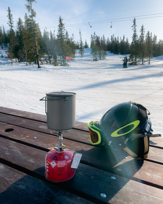 Outdoor burner on ski slope in Åre