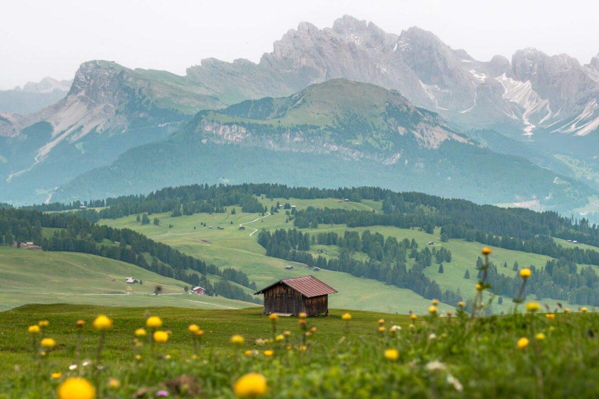 Alpe di Siusi (Seiser Alm) Travel Guide: Hiking, How to Get There & Where to Stay