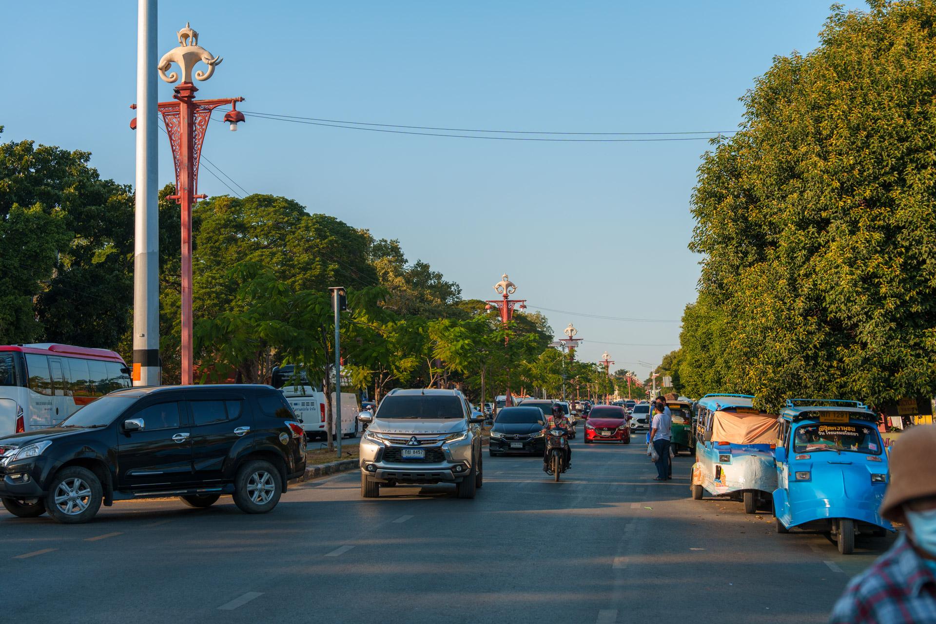 Wide street in Ayutthaya in Thailand