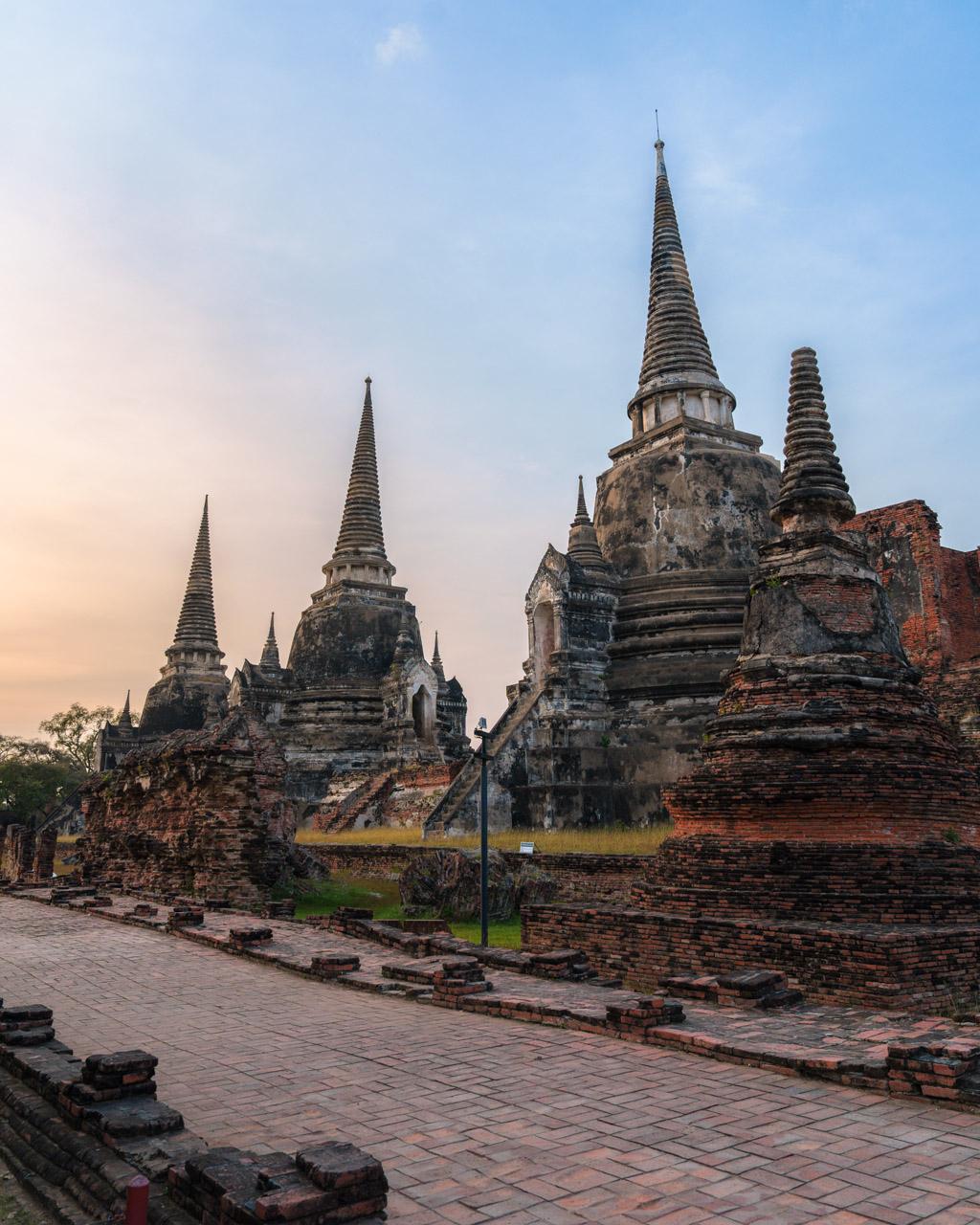 Wat Phra Si Sanphet at dusk