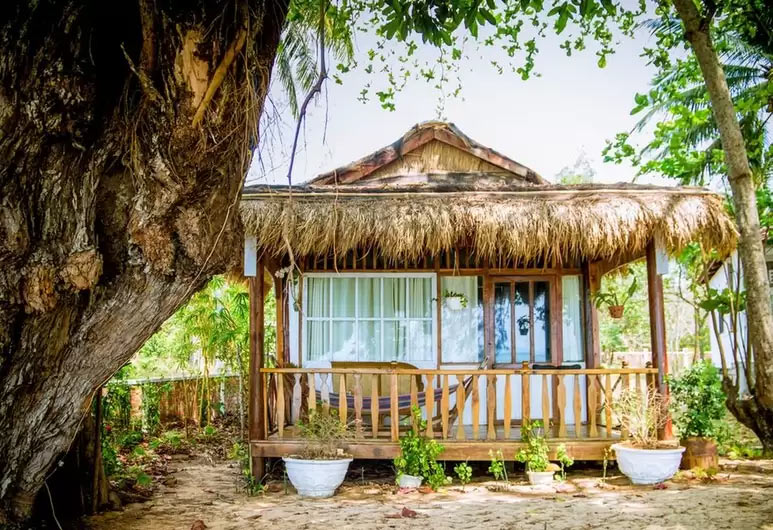 One of the eco-friendly huts at Bamboo Cottages