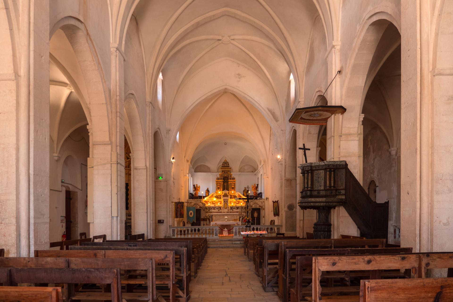 Église Saint-Dominique  interior
