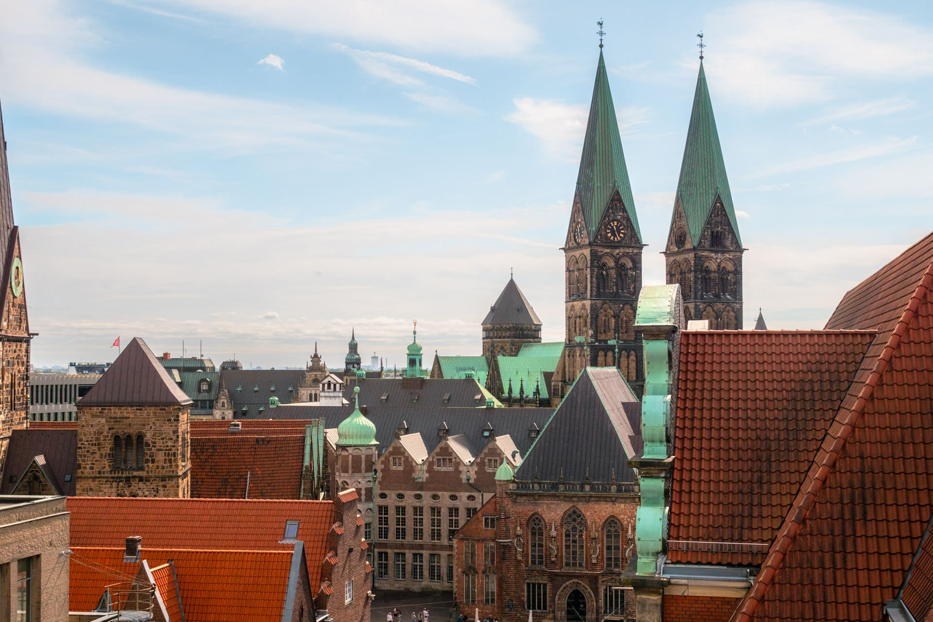 Bremen Travel Guide: 21 Best Things To Do & See