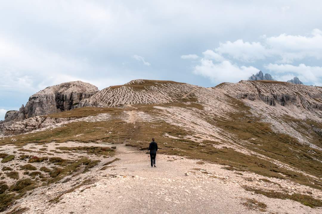 Walking path to the Cadini di Misurina viewpoint