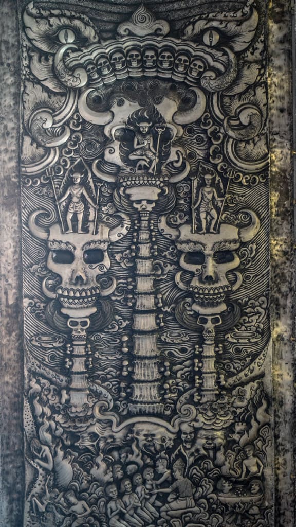 Demons at Wat Sri Suphan