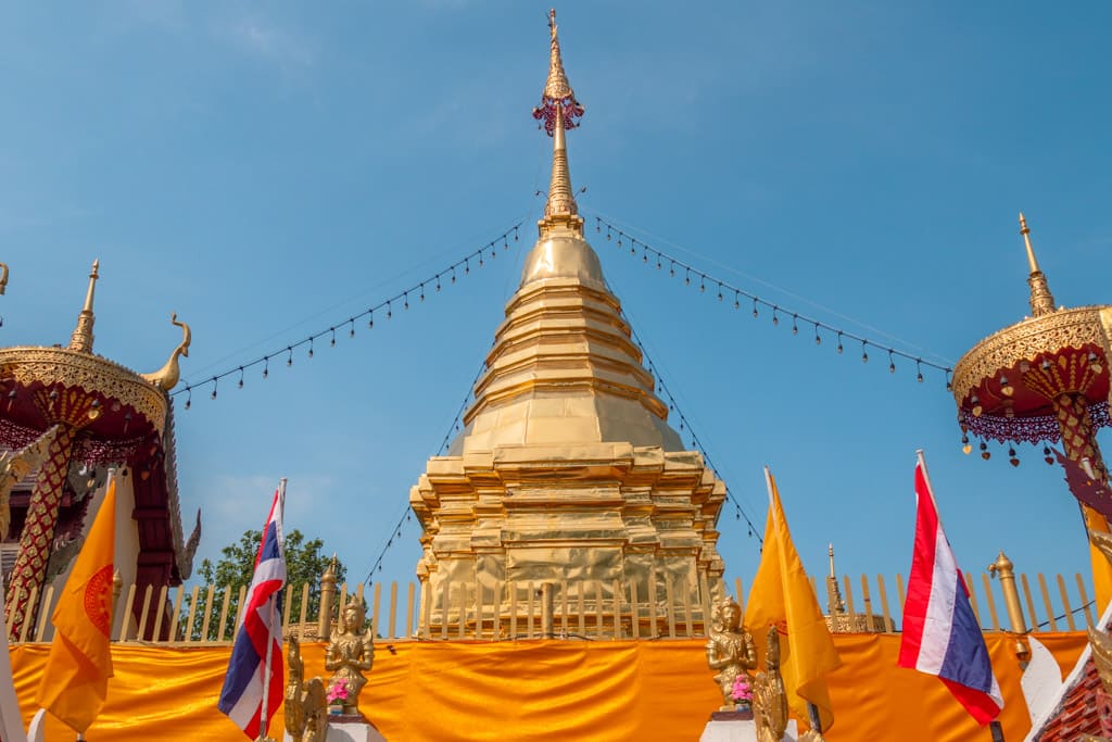 Gold stupa at Wat Phra That Doi Kham