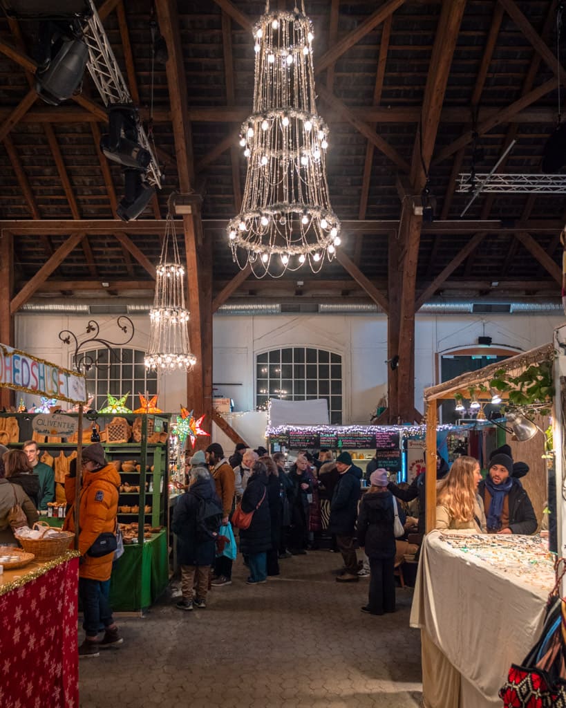 Christiania Christmas Market in Den Grå Hal