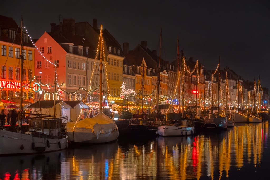 The Christmas market in Nyhavn