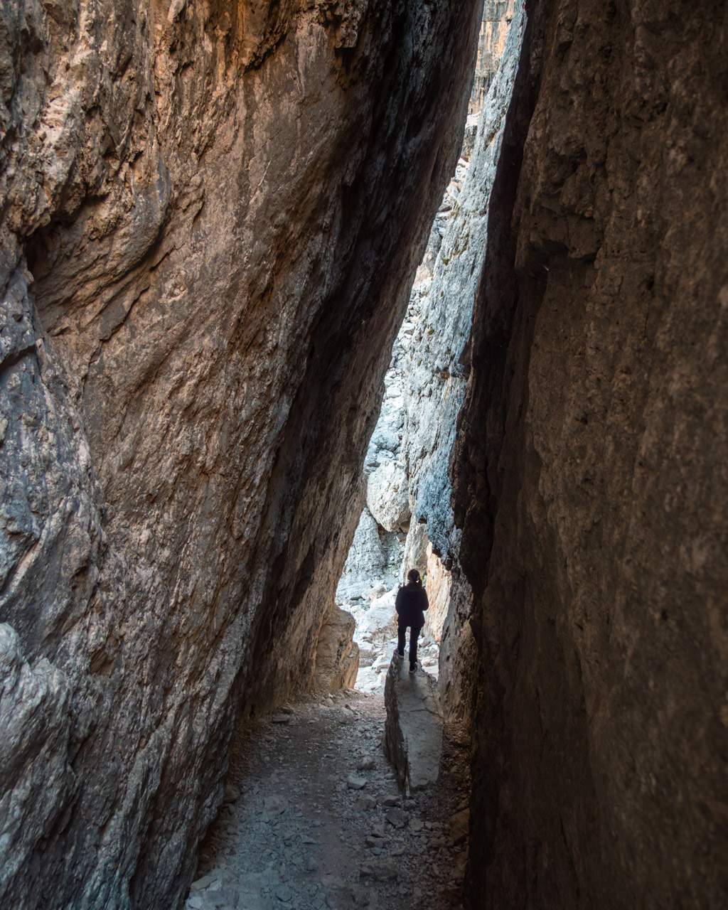 Victoria between two of the towers at Cinque Torri