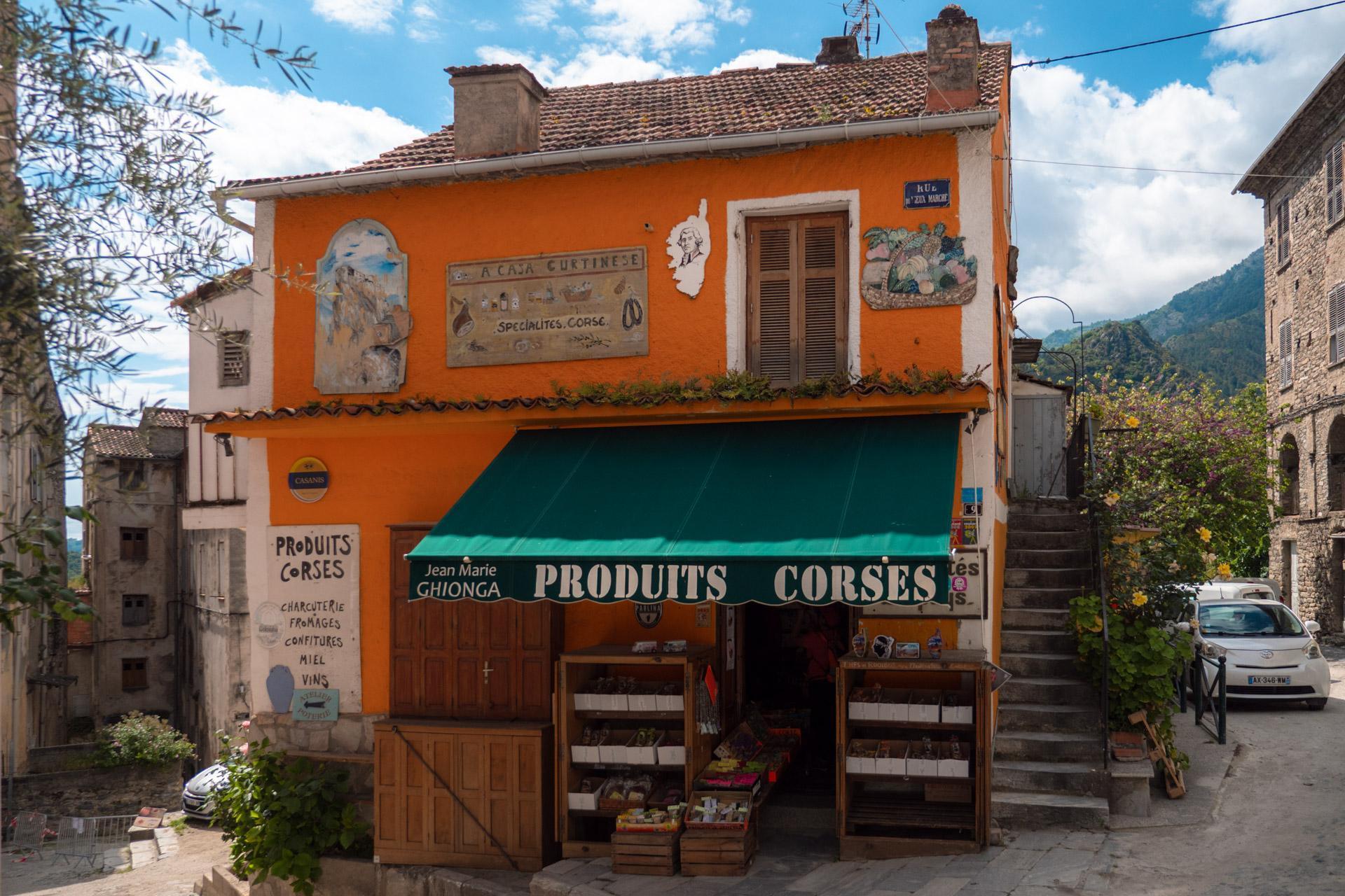 Ghionga Grocery Store in Corte