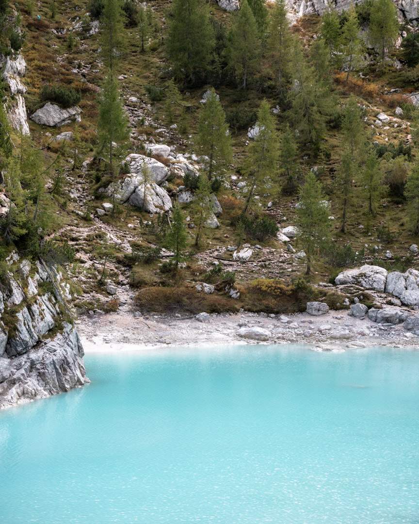 The colour of the water in Lago di Sorapis