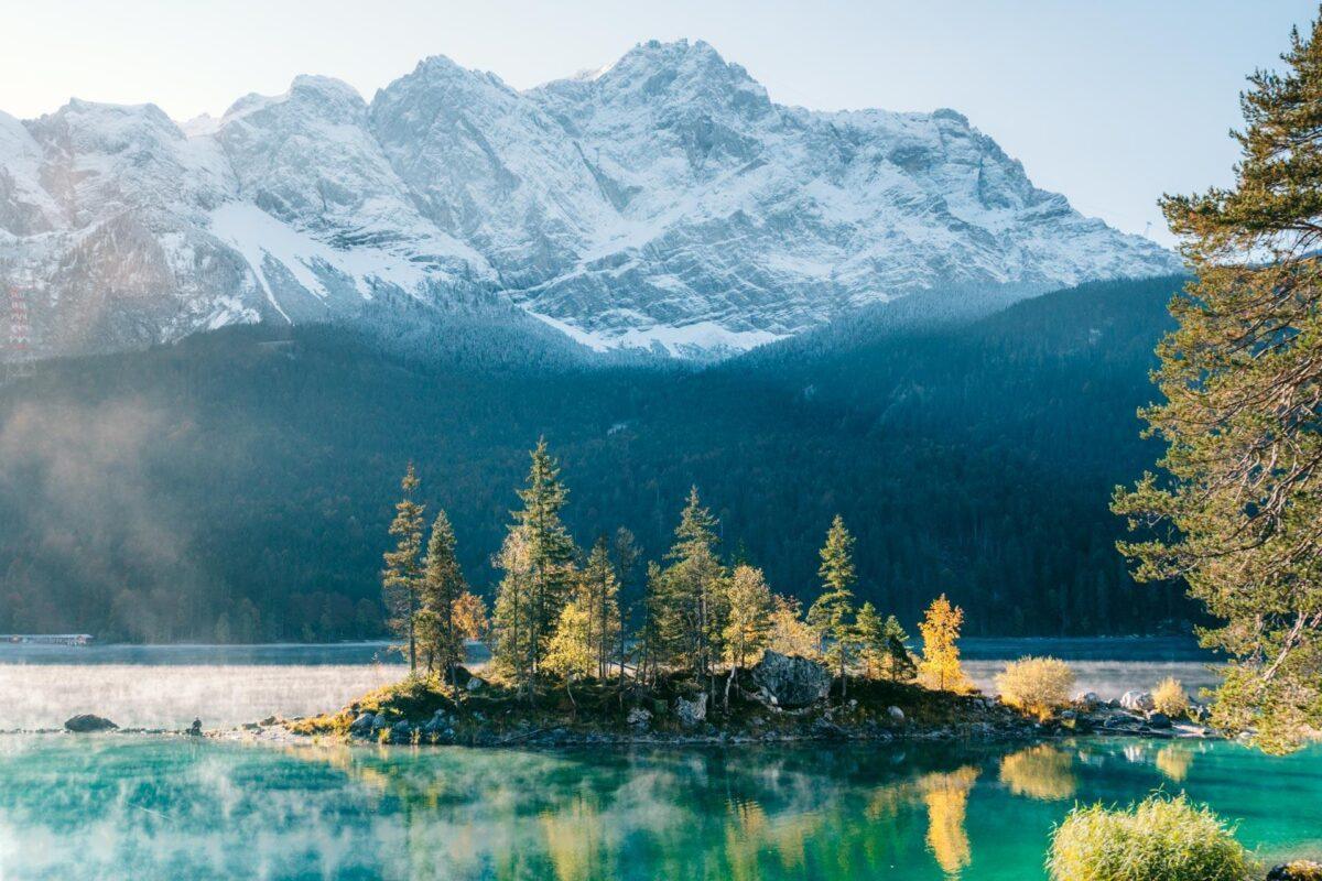 Explore Lake Eibsee in Bavaria: Travel Guide to Germany’s Most Beautiful Lake