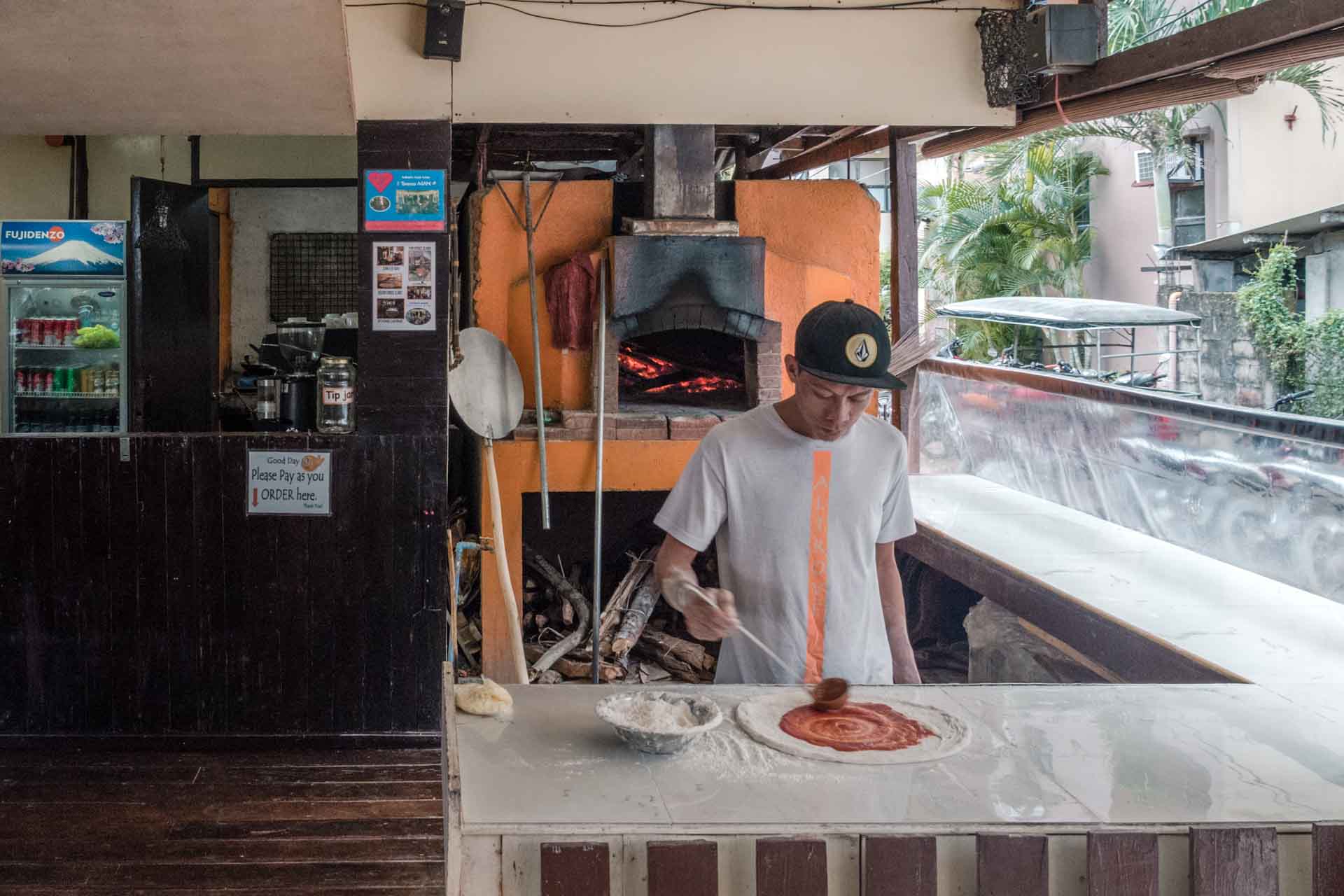 Pizza from Altrove in El Nido