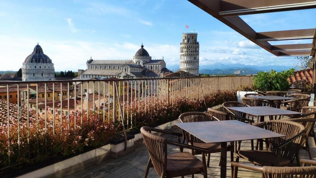 Utsikten mot Mirakeltorget från Grand Hotel Duomo