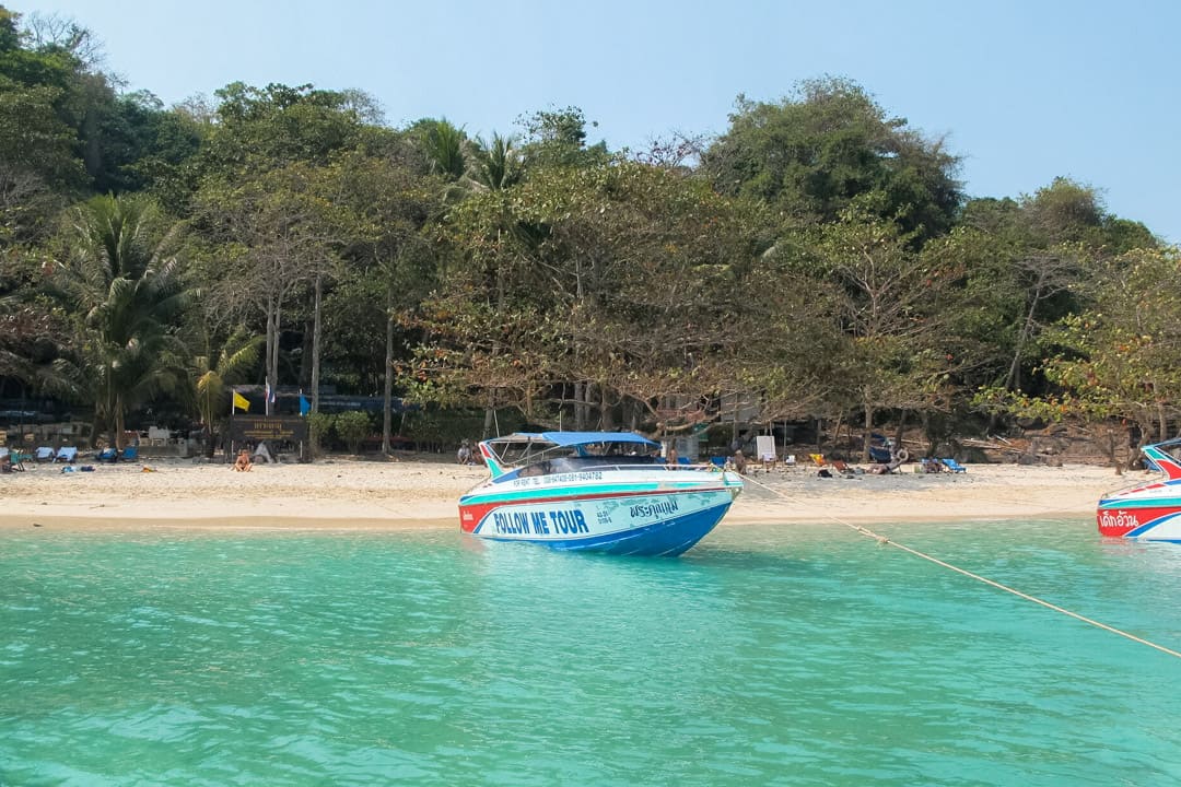 Boat trip from Koh Samet to other small islands nearby