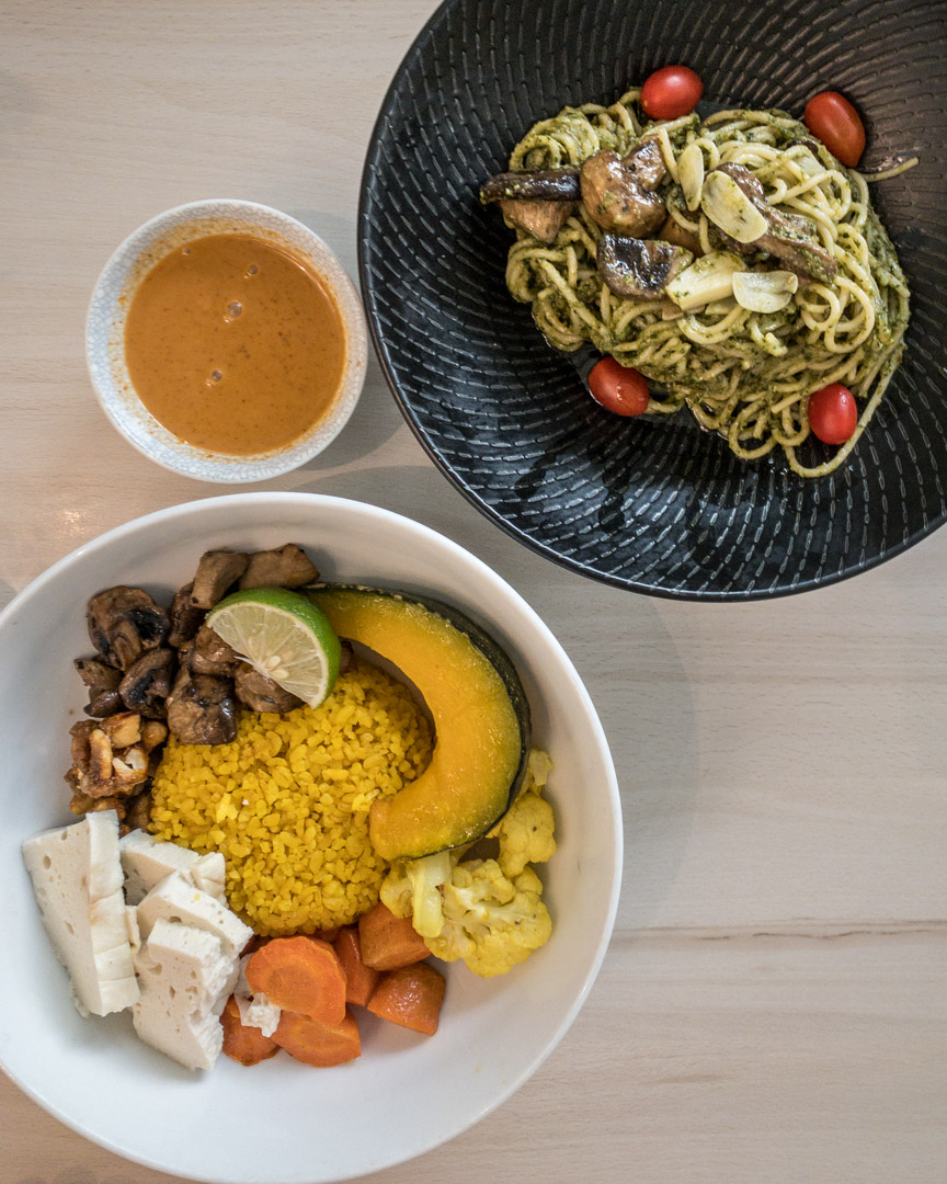 Vegan pasta pesto and a healthy bowl