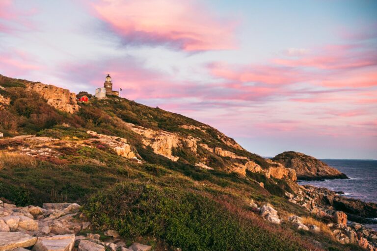 <em></noscript>Mölle and Kullaberg Nature Reserve:</em> Breathtaking Slopes and Hiking Trails in Scania, Sweden