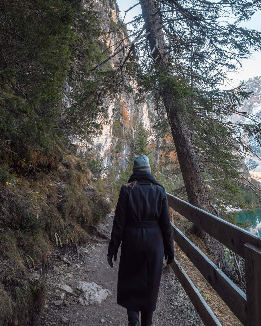 Victoria on the trail