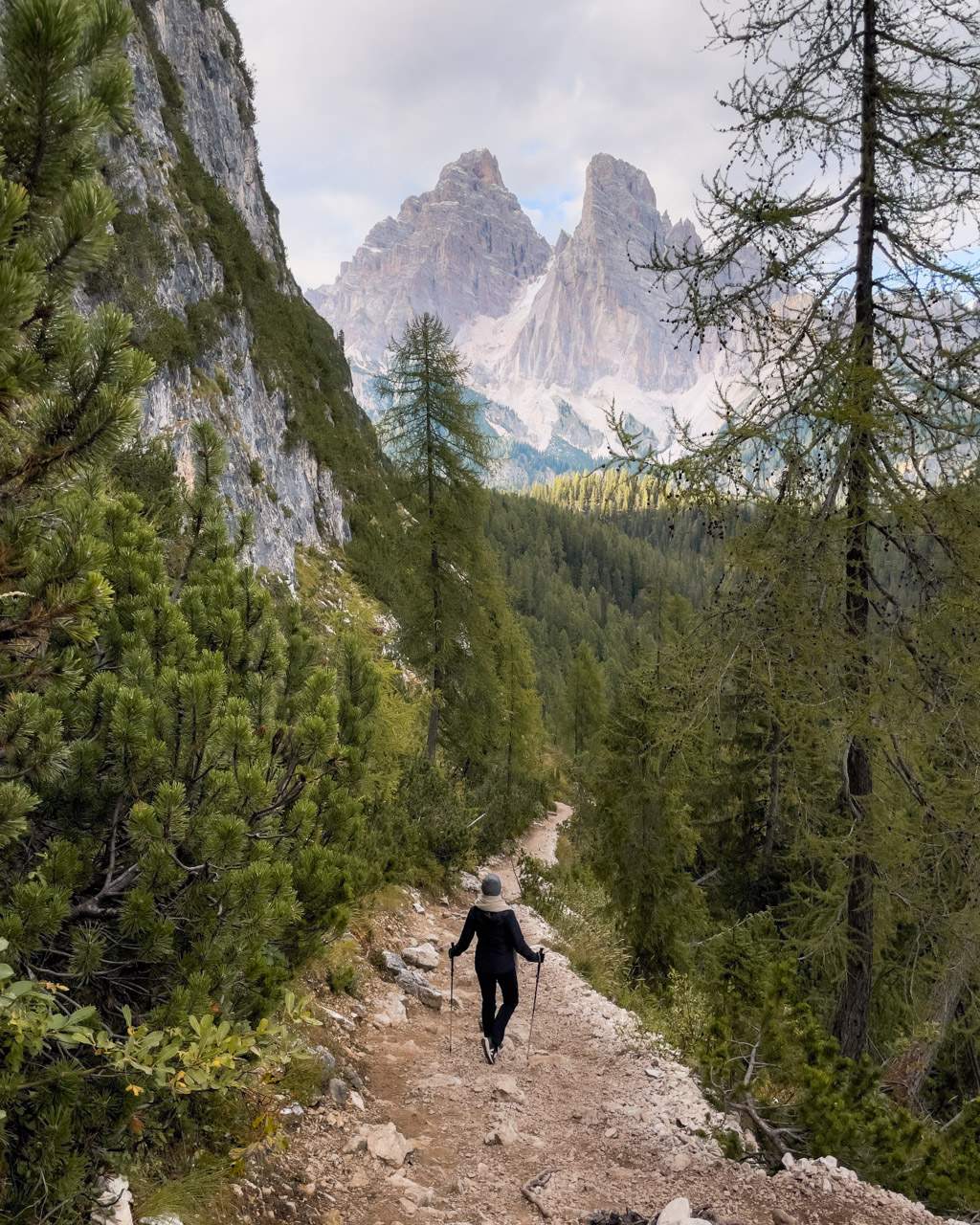 Victoria on her way back along the path from Lago di Sorapis