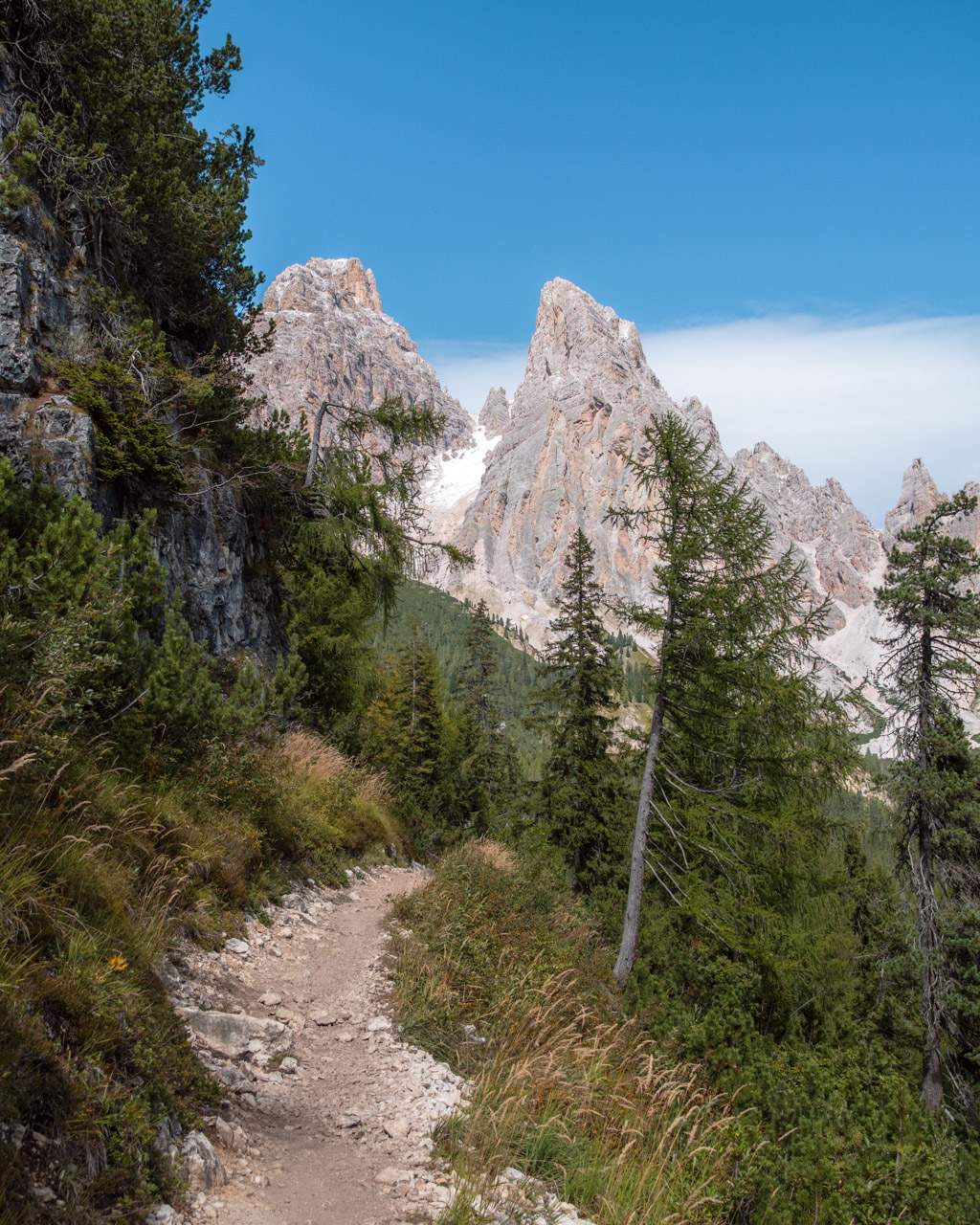 Path on the way to Lago di Sorapis in the Dolomites