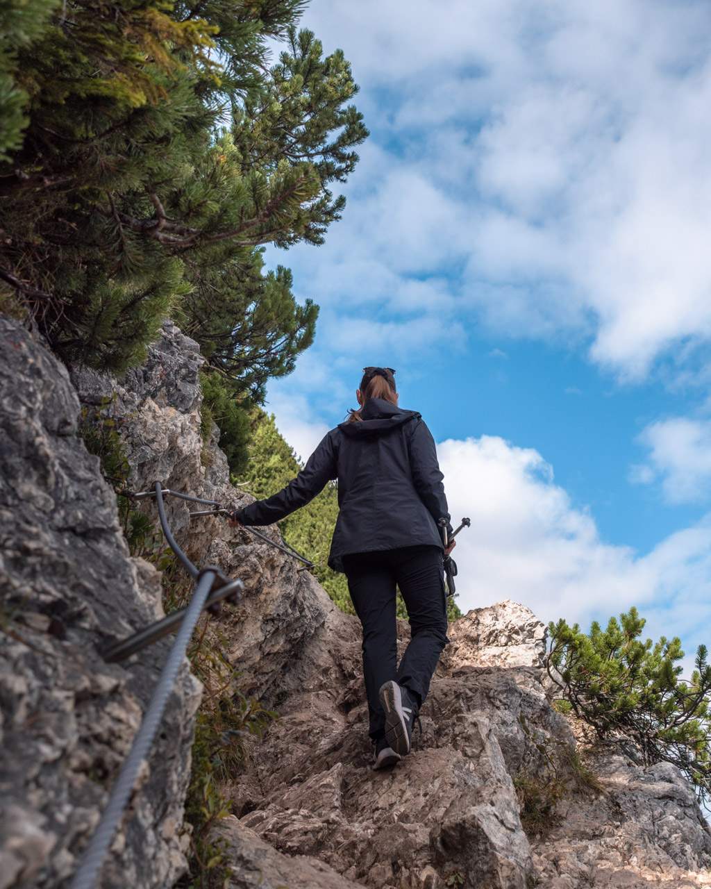 Victoria on a steep stretch on the way to Lago di Sorapis