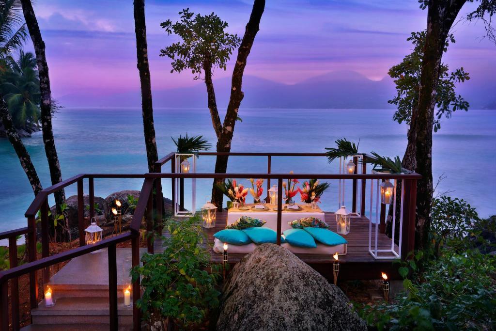 Sunset dinner at Mango House Seychelles