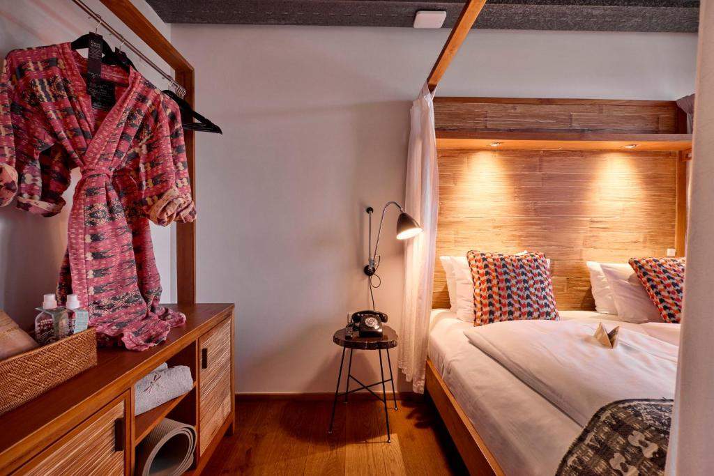 Manon Les Suites room