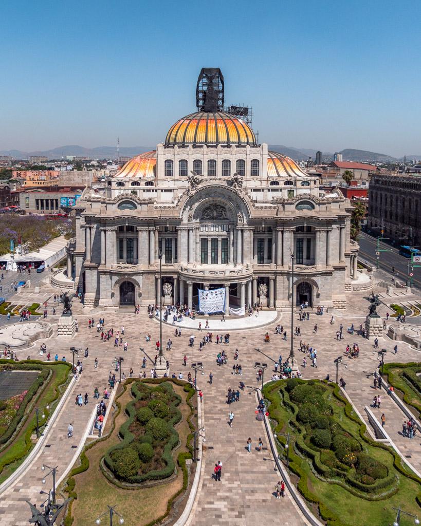 The great palace of Bellas Artes in Mexico City