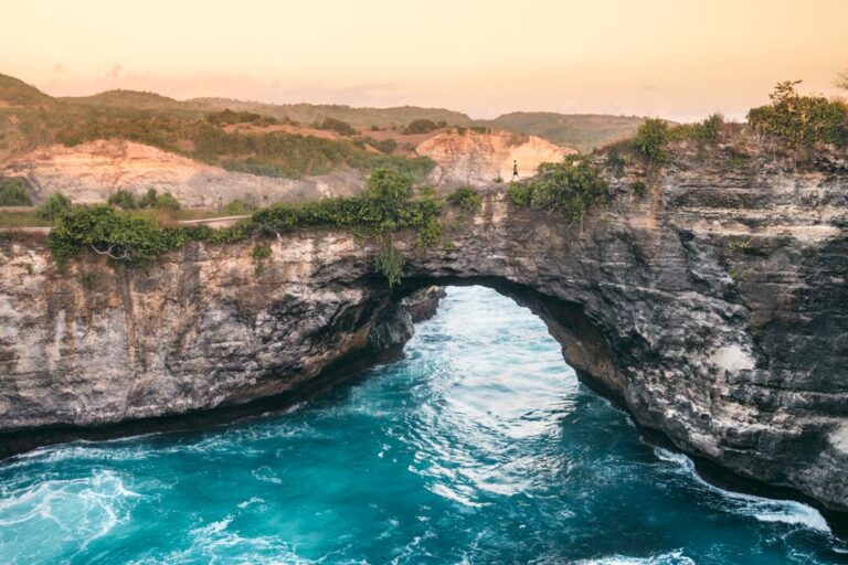 <em>Video:</em> Powerful Nusa Penida