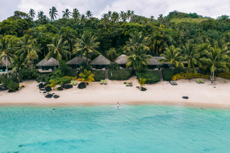 <em></noscript></noscript>Review of Pacific Resort Aitutaki:</em> A Secluded Getaway in the Cook Islands