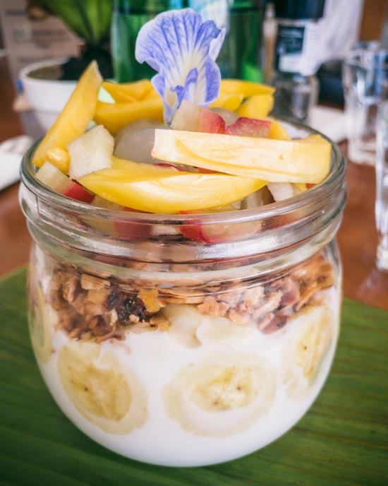 Coconut yoghurt with fresh fruit and granola