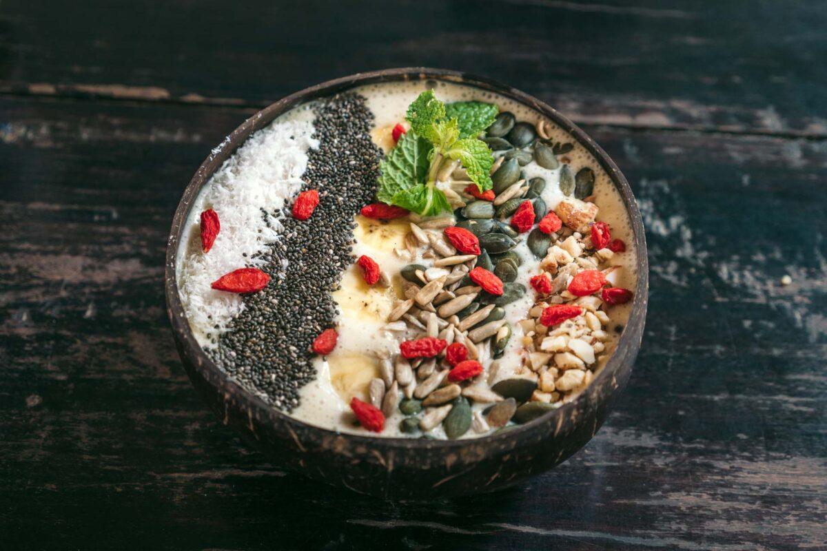 A Vegan Eating Guide to Koh Phangan: The Best Restaurants & Cafés