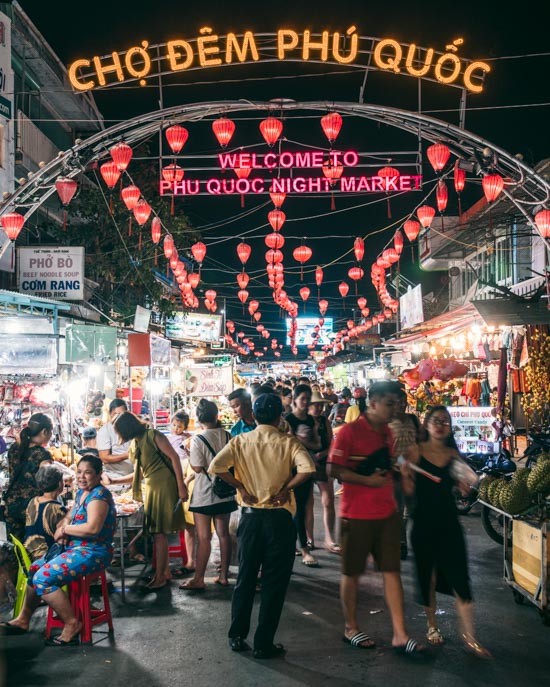 The night Market in Duong Dong