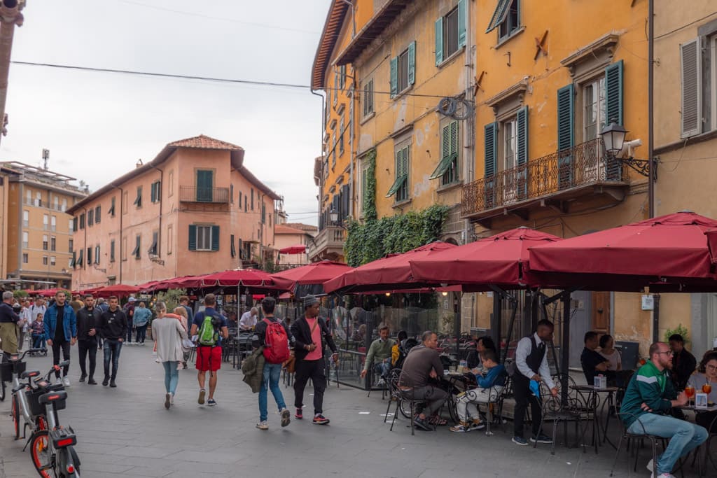 Cafés in Pisa