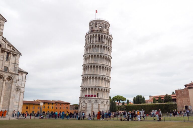 How To Visit the Leaning Tower of Pisa & What To Expect