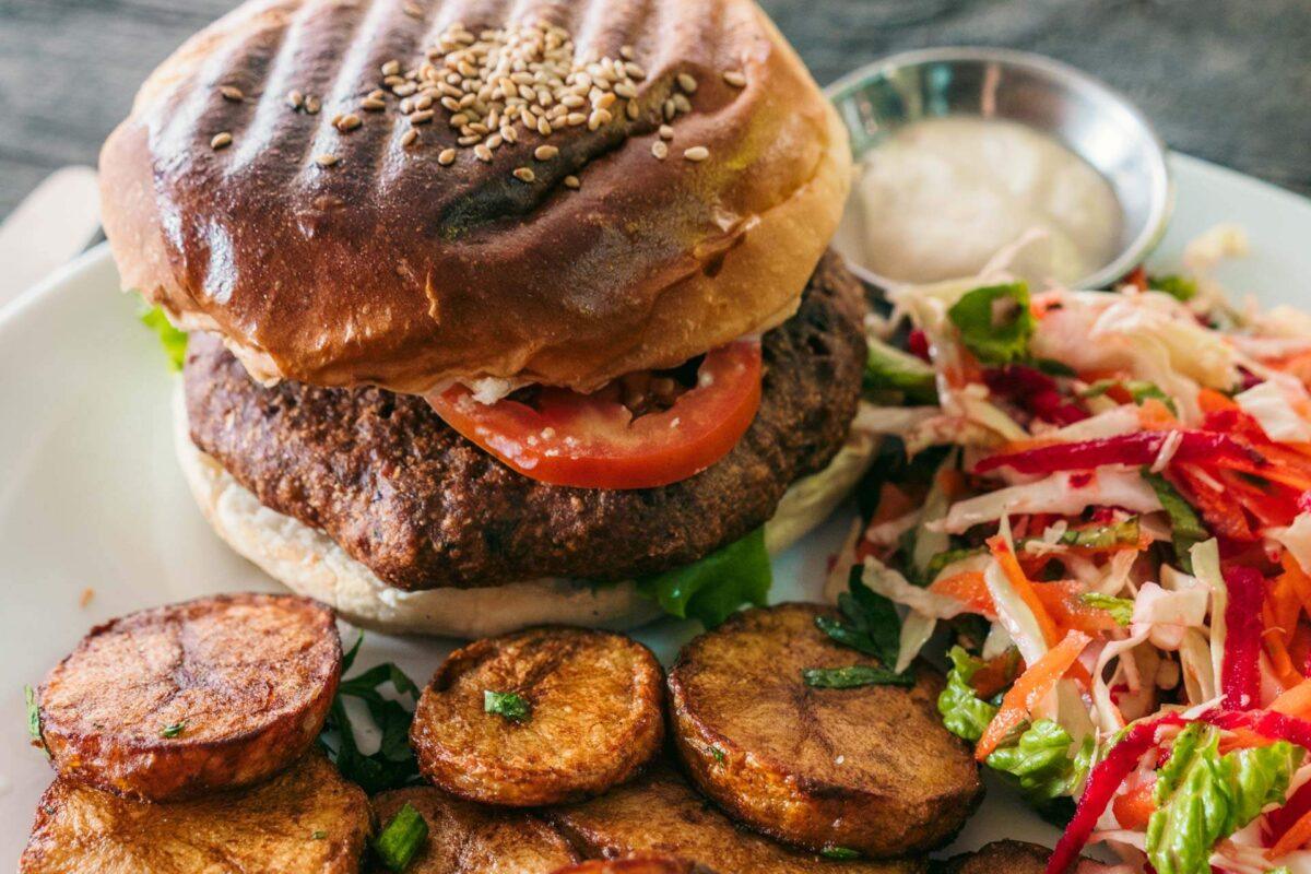 A Vegan Eating Guide to Pokhara, Nepal: The Best Restaurants & Cafés