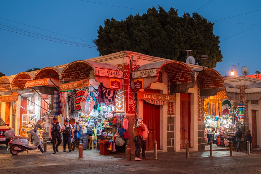 Parian Market at night seen from the outside
