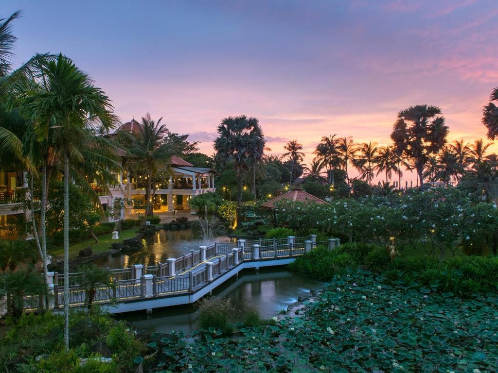 Rawi Warin Resort & Spa sunset