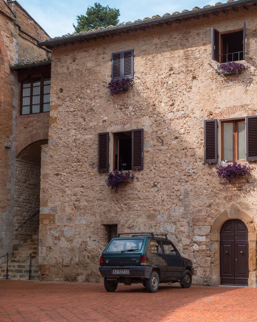 Fiat500 in San Gimignano