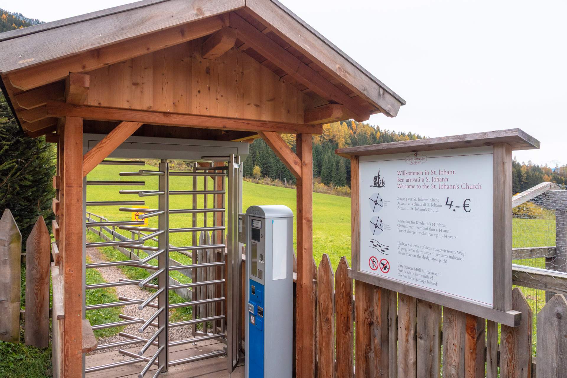 Access gate to enter the church grounds
