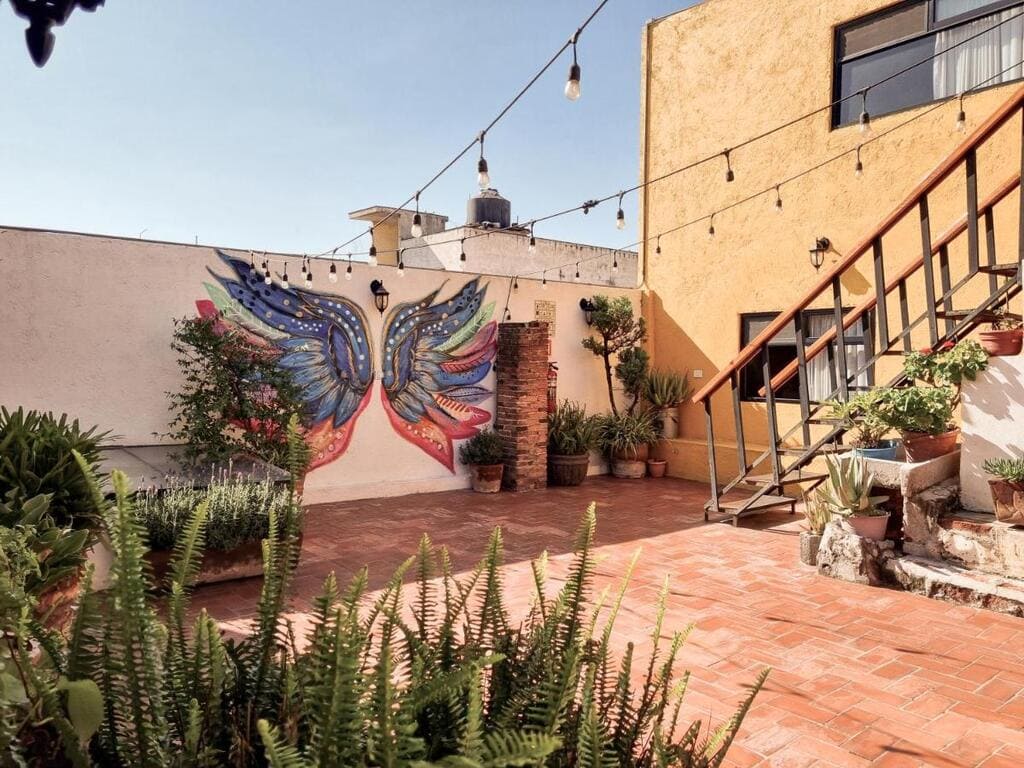 Santa Josefita B&B with street art