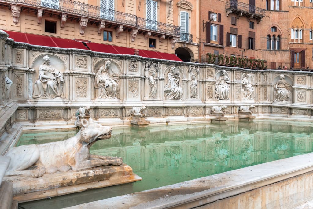 The marble fountain Fonte Gaia