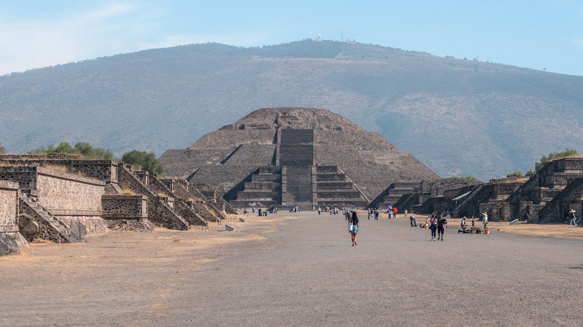 The Avenue of the Dead with the Pyramid of the Moon and the plaza