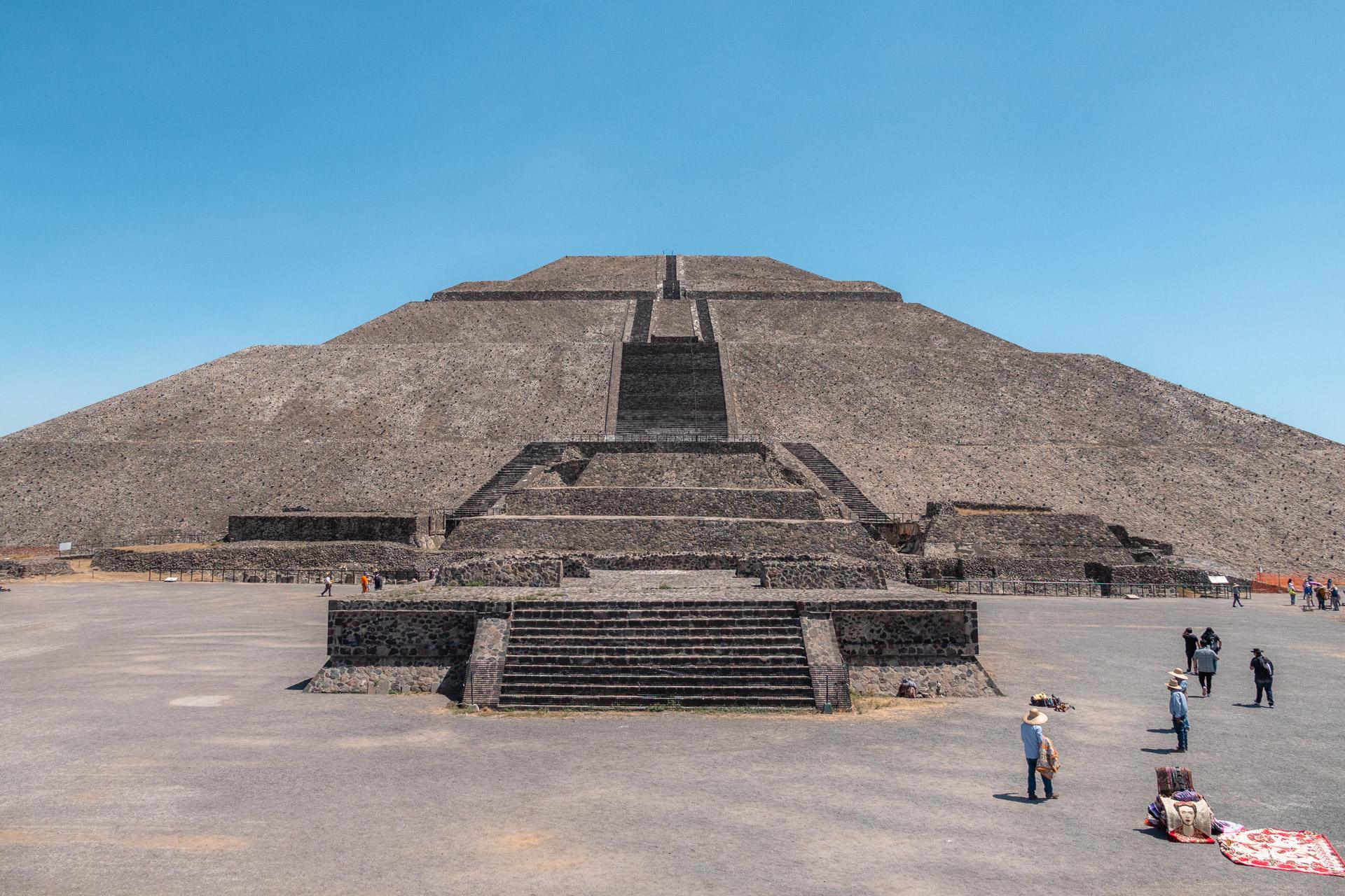 The Moon plaza and the Moon Pyramid