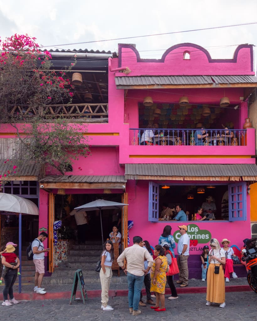 The brightly coloured building of Los Colorines