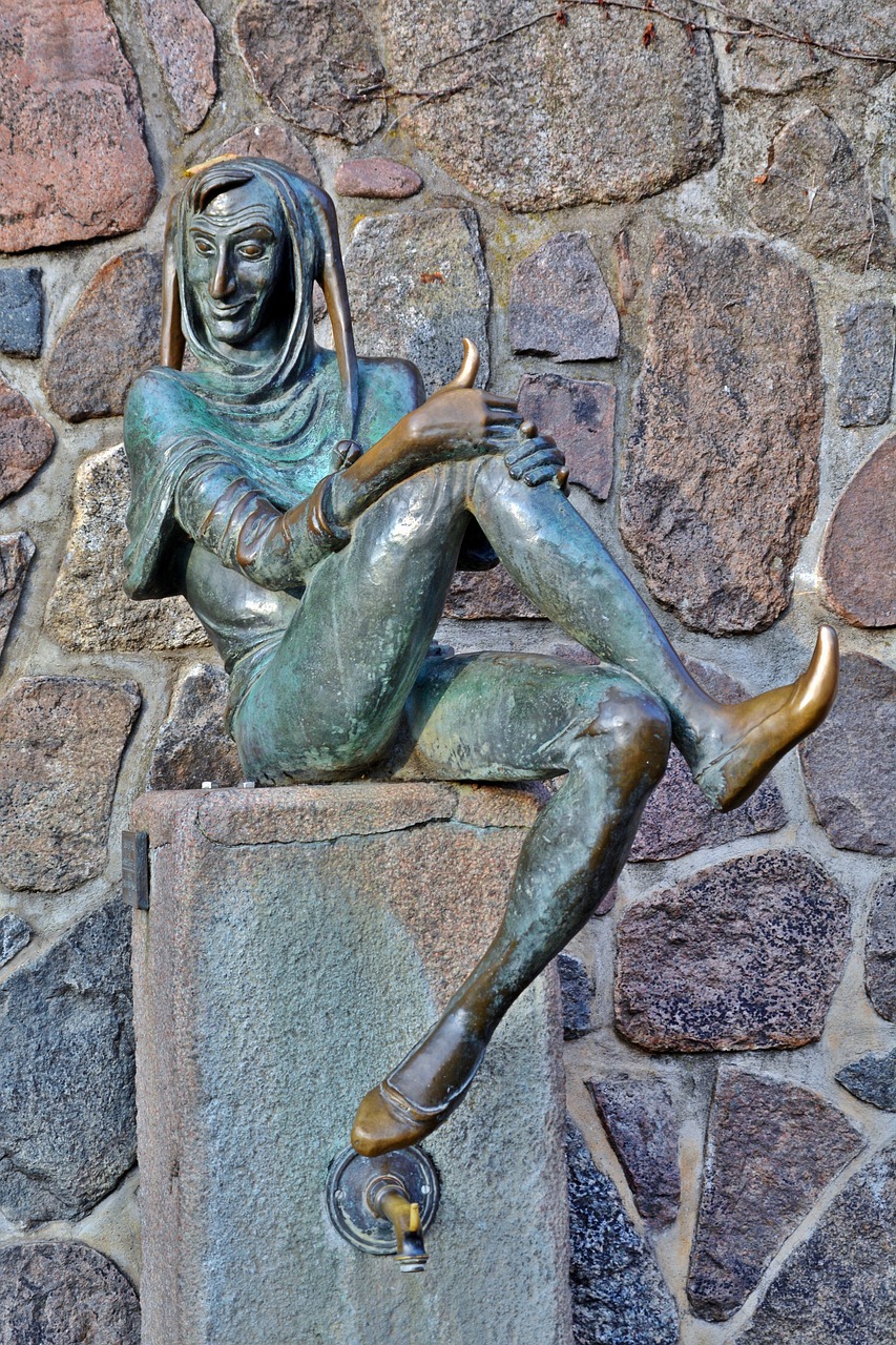 Till Eulenspiegel statue