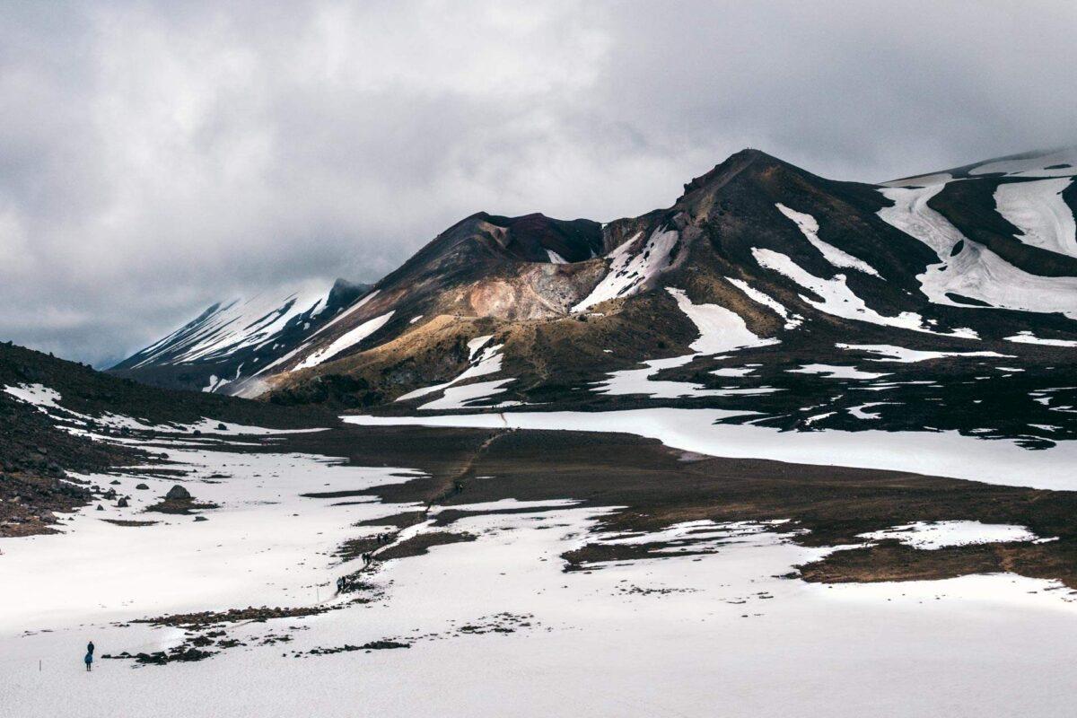 Our Experience Hiking the Tongariro Alpine Crossing in New Zealand