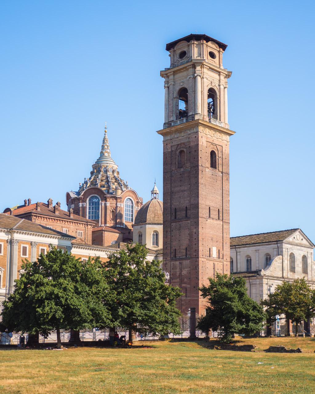 Torre Campanaria at Duomo di Torino tower height